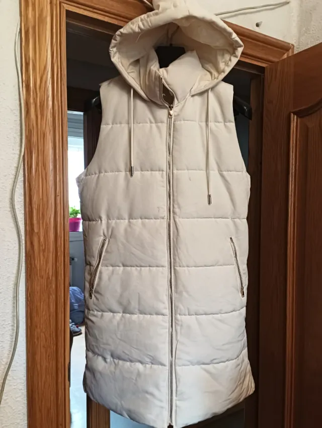 Chaleco acolchado invierno beige