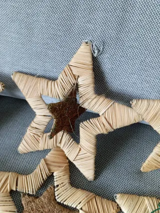 Adornos Navideños Estrella alambre paja y Yute