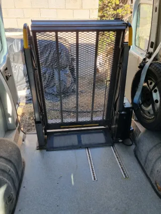 Plataforma elevadora Sillas Ruedas Furgoneta