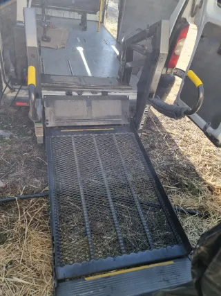 Plataforma elevadora Sillas Ruedas Furgoneta