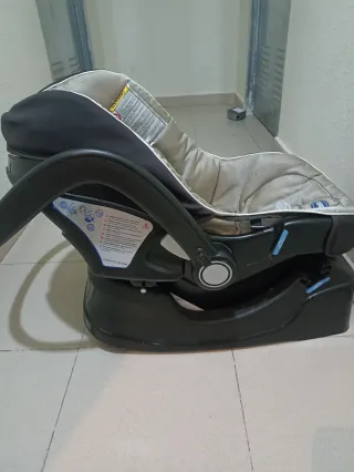 Maxi-Cosi Chicco con base