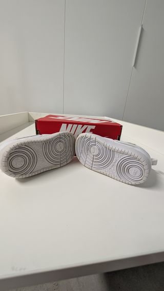 Nike Court Borough Low 2 Talla 19.5 Bebé