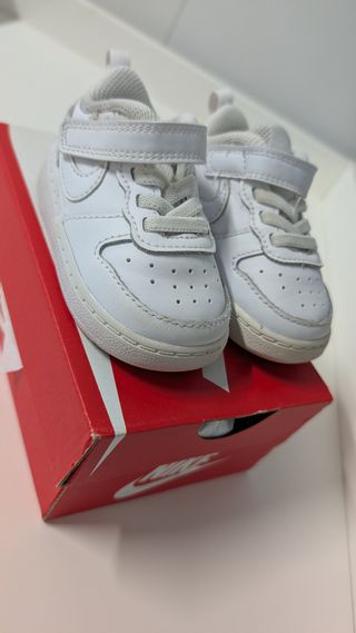 Nike Court Borough Low 2 Talla 19.5 Bebé