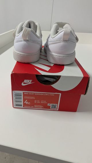 Nike Court Borough Low 2 Talla 19.5 Bebé