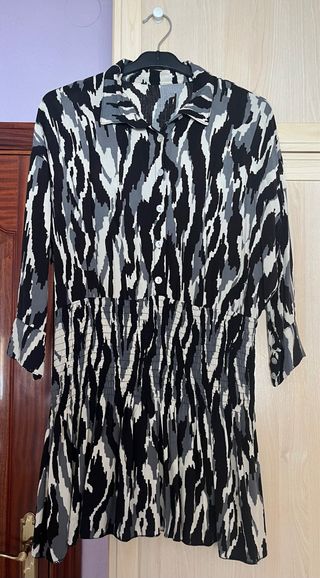 Vestido camisero estampado