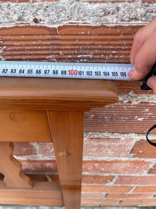 Cabecero de madera estilo clásico