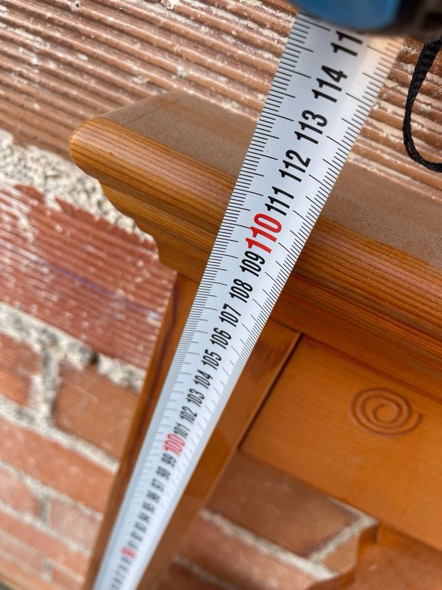 Cabecero de madera estilo clásico