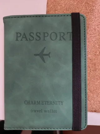 Funda Pasaporte Protección RFID Verde