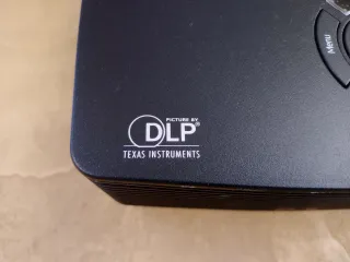 Proyector Ricoh DLP Negro