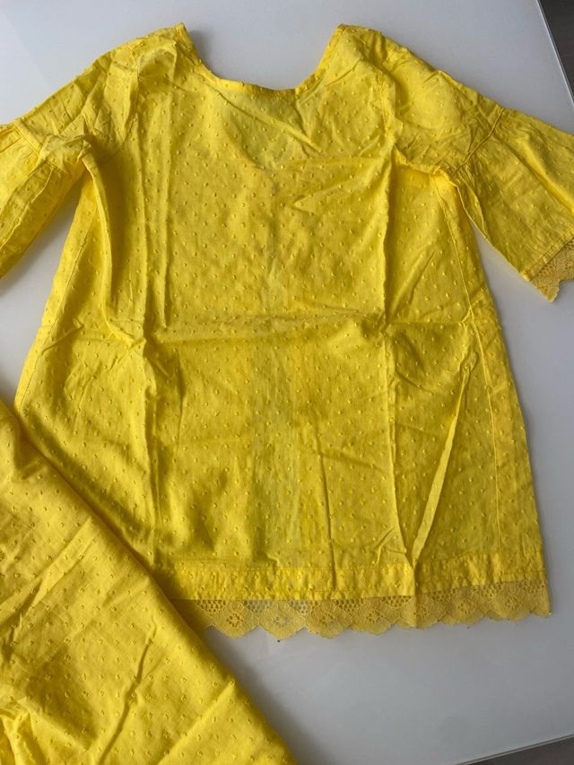 kaftan playa amarillo plumeti con encaje