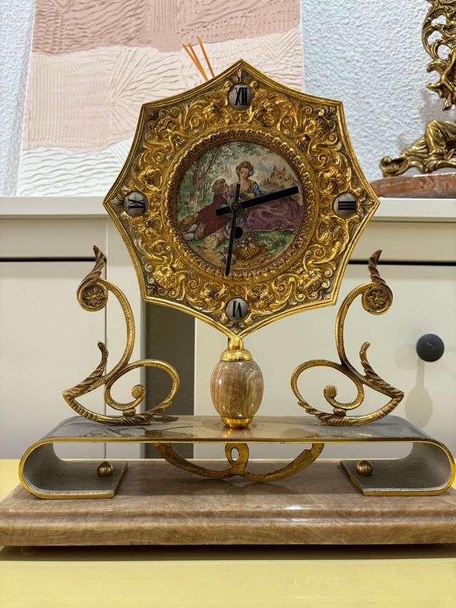 Reloj Bronce con Base Mármol