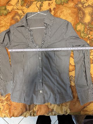 Camicia donna a righe bianche e nere