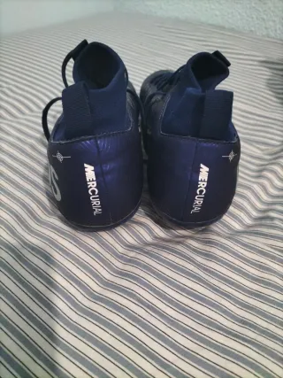 Zapatillas Nike fútbol tacos aluminio 38.5