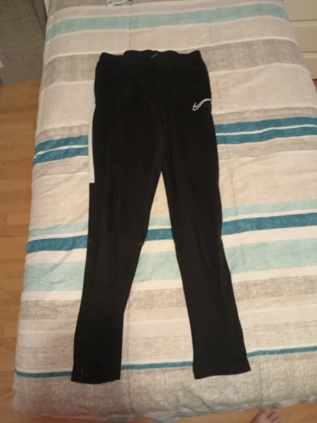 Pantalón Nike Largo Negro