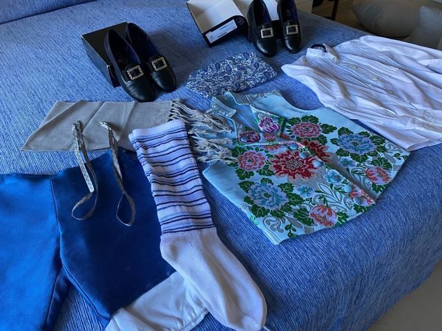 Traje Torrentí completo