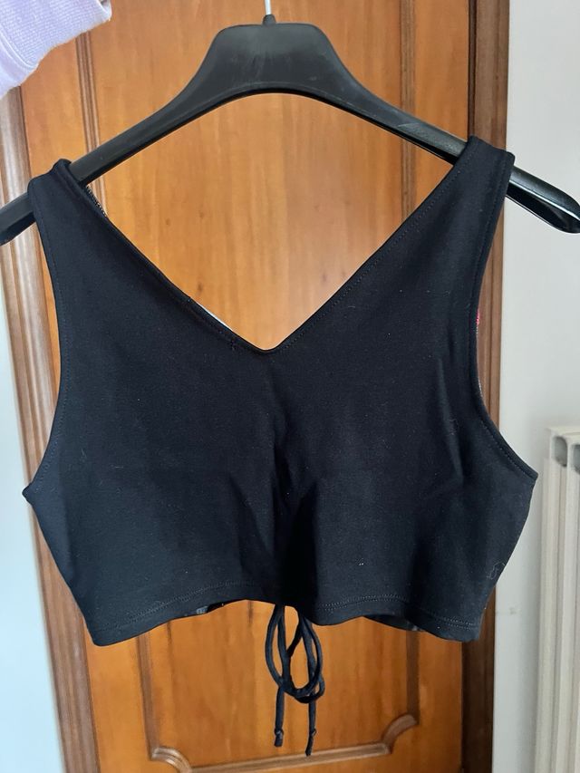 Corpetto floreale in similpelle