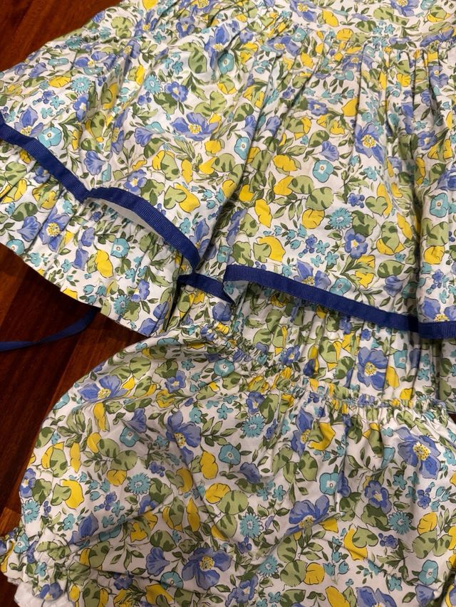 Jesusito Eva Castro floral azul y amarillo