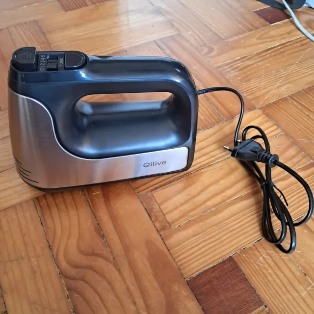 Batedeira de mão Qilive Q.5673 – 400W