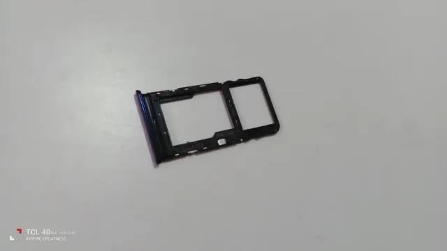 Bandeja SIM TCL 10 5G