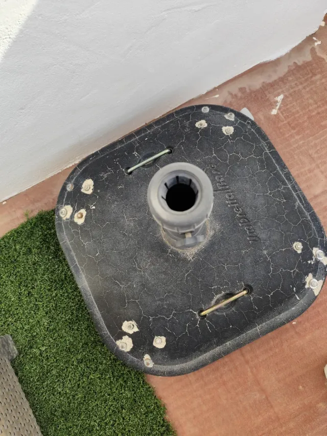 Base para sombrilla con ruedas