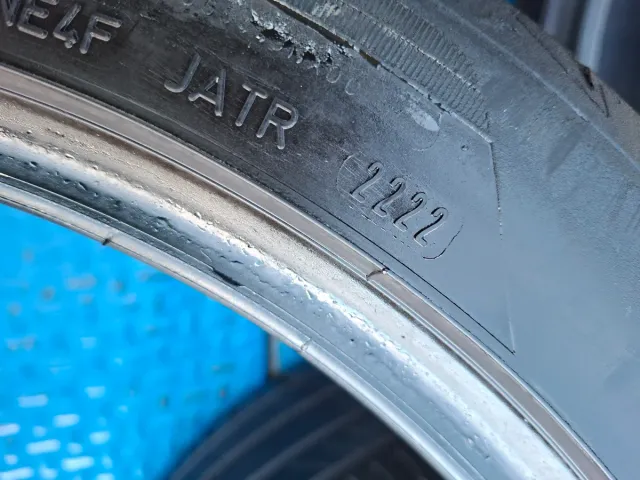 Neumáticos 225/45/18