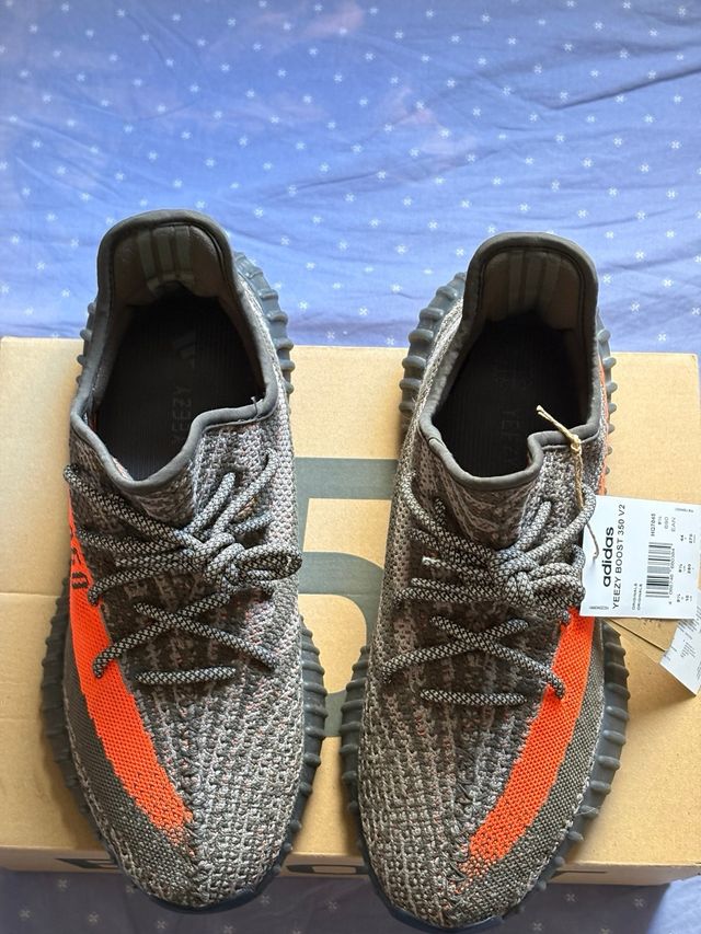 Adidas Yeezy 350 Carbon Beluga V2