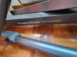 Elíptica Life Fitness E1 GO sin usar