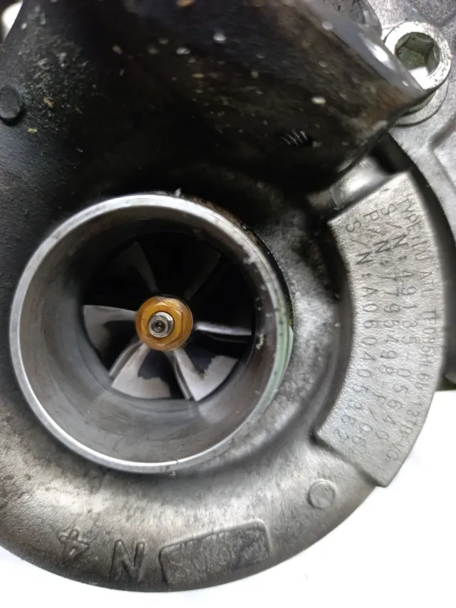 Turbo BMW E90 para reparar