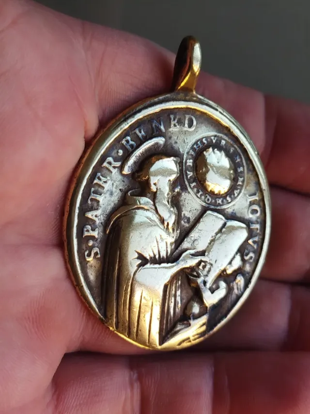 Medalla Religiosa del pilar s. XVII/XVIII