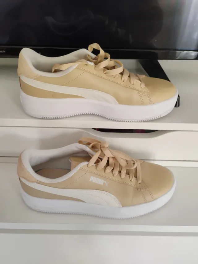 Zapatillas Puma Beige Talla 38.5
