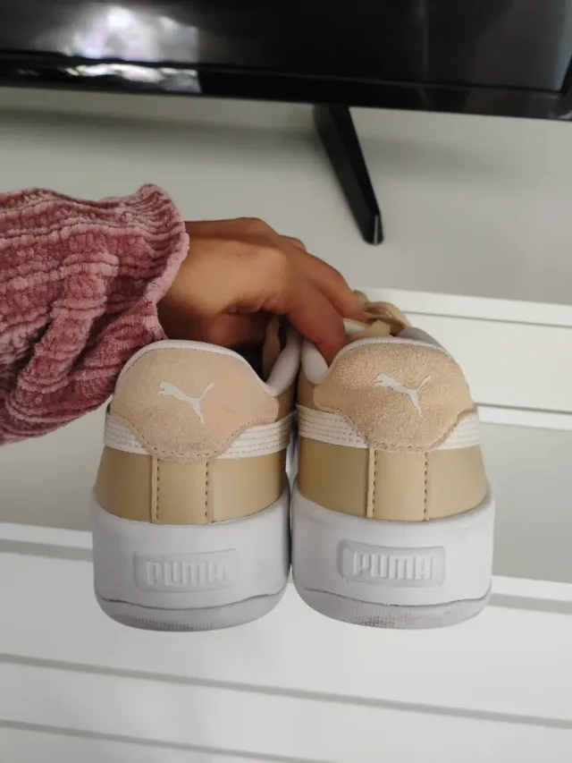 Zapatillas Puma Beige Talla 38.5