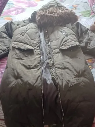 Chaquetón largo acolchado verde T.38/40