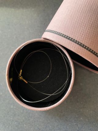 Gargantilla hilo para colgante.Cierre oro 18kt