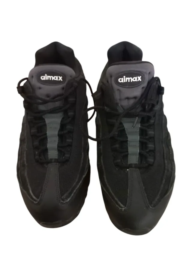 Nike Air Max 95 Negras