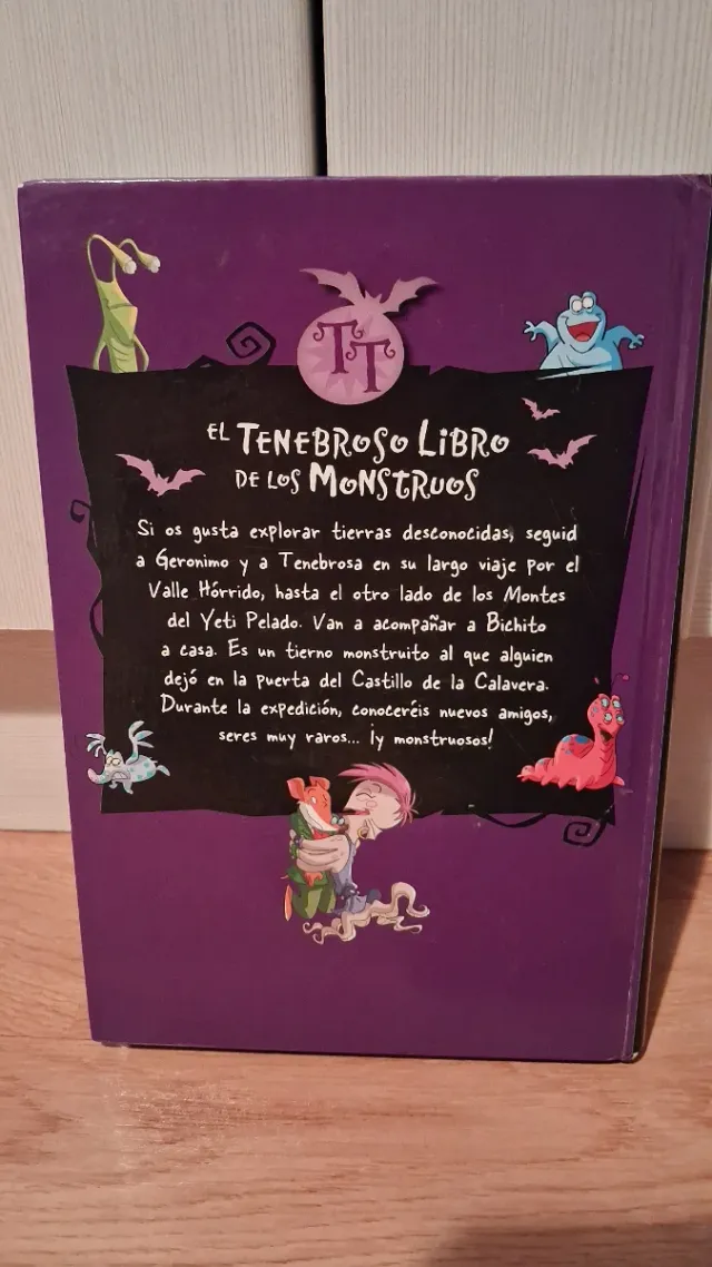 El tenebroso libro de los monstruos: Con la mon...
