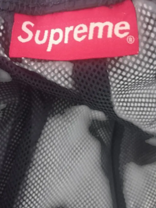 Supreme Pantalones