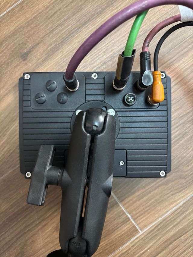 Pantalla Táctil HMI IFM CR1085