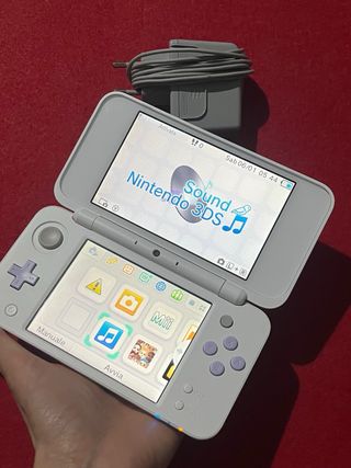Nintendo NEW 2DS XL Tomodachi Life