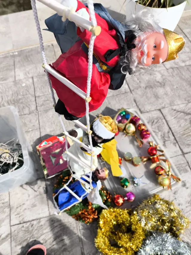 Lote Decoración Navidad: Guirnald, escalera 3 reye