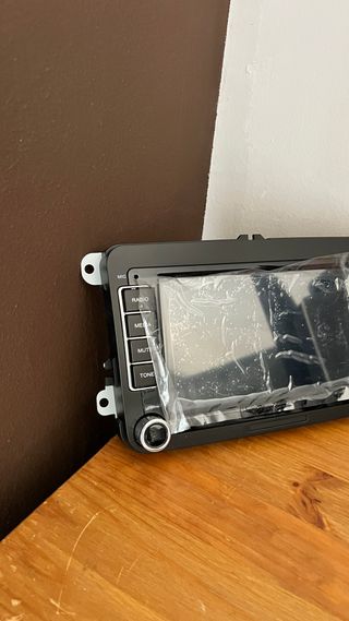 Radio CarPlay VW Tiguan Golf Touran 2025