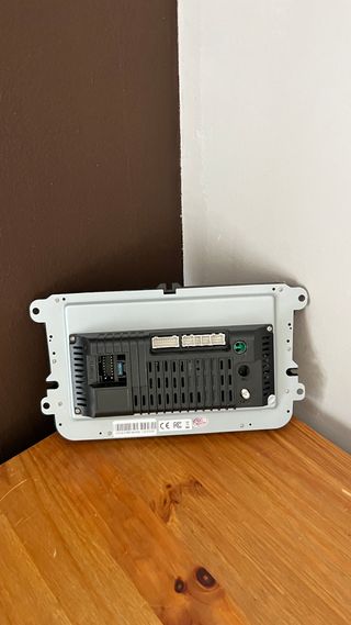 Radio CarPlay VW Tiguan Golf Touran 2025