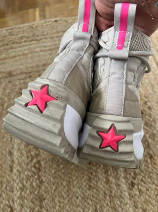 Zapatillas Converse Beige y Rosa