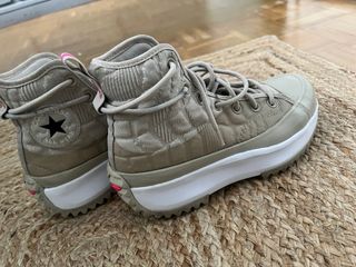 Zapatillas Converse Beige y Rosa