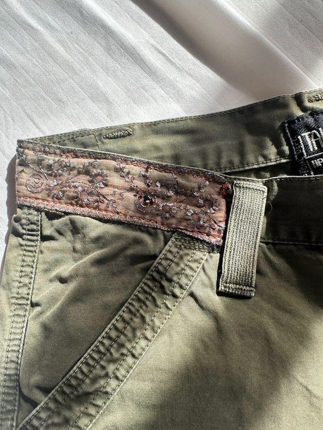 Pantalón Cargo Verde Militar