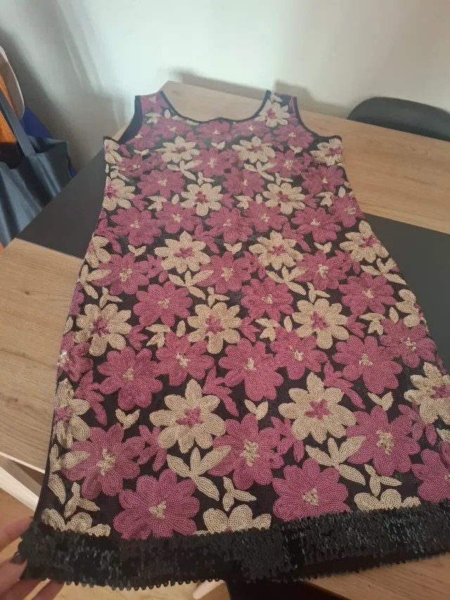 Vestido fiesta lentejuelas floral