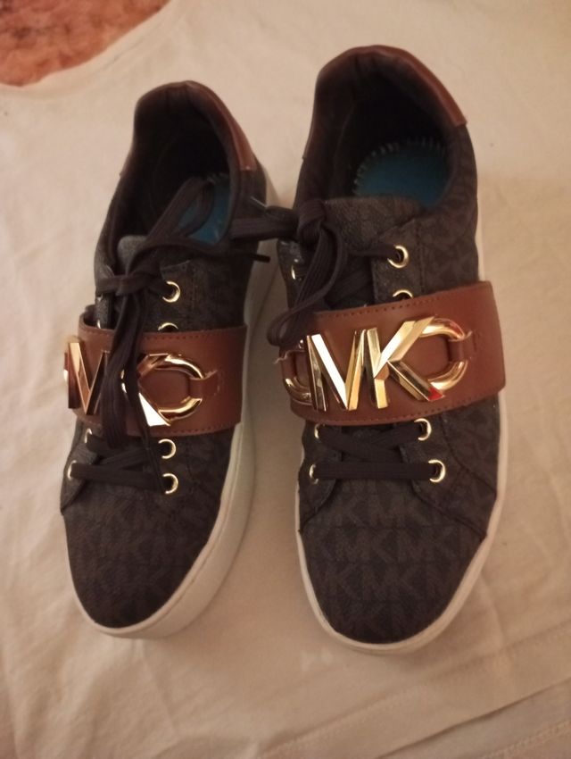 Zapatillas Michael Kors Marrón y Dorado