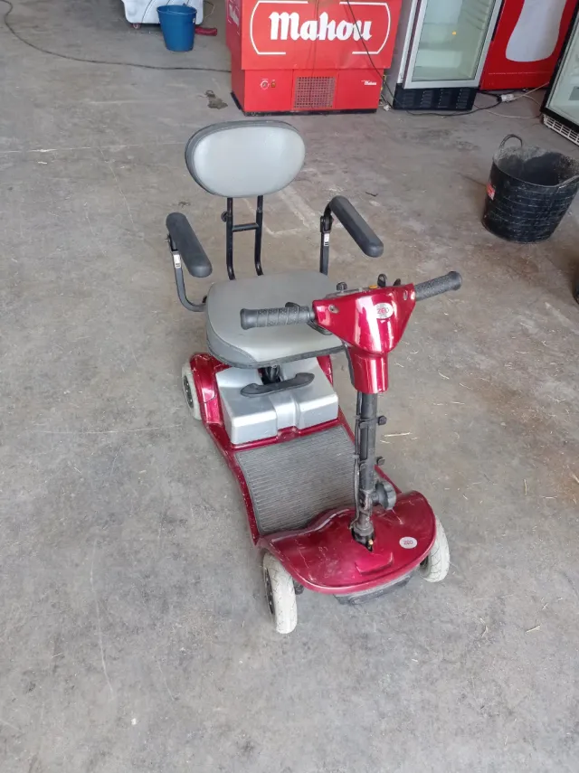 Scooter eléctrico 4 ruedas