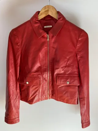 Cazadora corta piel Massimo Dutti