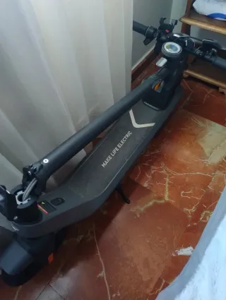 Patinete Eléctrico NIU KQi2 Pro Gris como nuevo