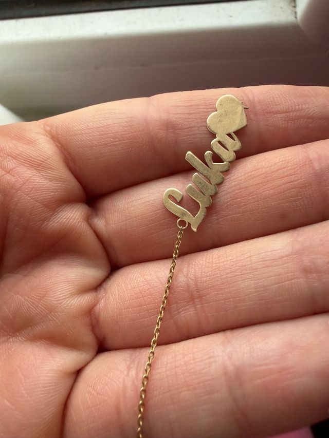 Pulsera oro 9k nombre